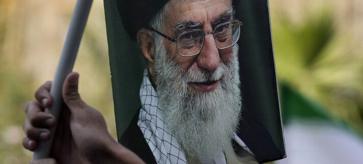 Iran har nok uran til ti atombomber