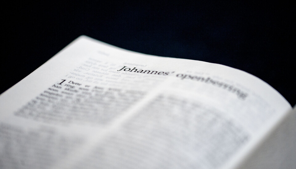 JESU ORD: Jesus skulle bli korsfestet, dø og bli begravet. Det hele virket som et punktum. Men de underlige ordene han sa i forkant, levde fortsatt i disiplenes sinn: «… for jeg lever, og dere skal leve.» skriver Egil Sjaastad.