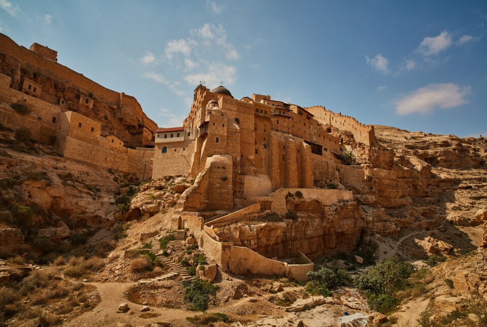 ØRKENFEDRAR: Klosteret der Dorotheus av Gaza var abbed står ikkje lenger, men Mar Saba-klosteret i Judeaørkenen høyrer til den same klosterrøsla som sette preg på heile området på 500-talet.