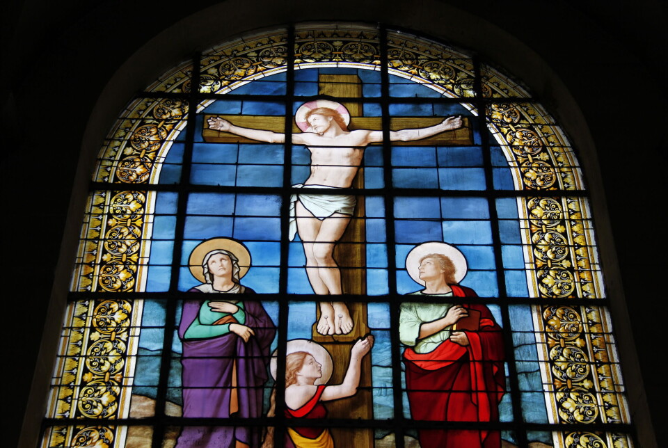 INDERLIG ELSKET: Vi er skyldige til døden på grunn av syndene våre. Men Jesus elsker oss så inderlig at han lider døden i vårt sted, skriver Odd Sverre Hove.