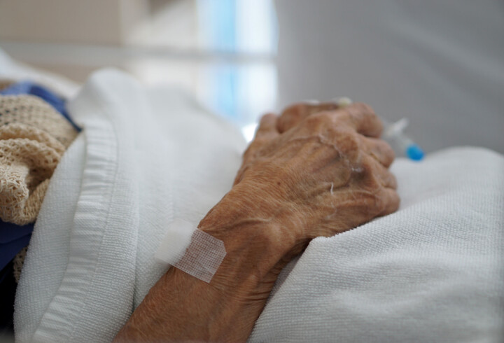 U-hjelp, bistand, Frp og KrF