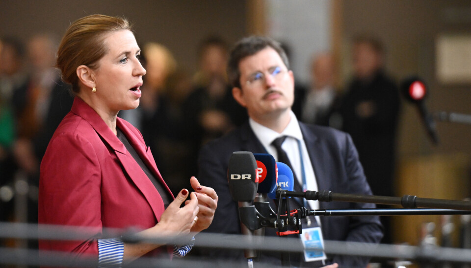 TOPPMØTE: Danmarks statsminister Mette Frederiksen da hun ankom EU-toppmøtet i Brussel torsdag morgen.