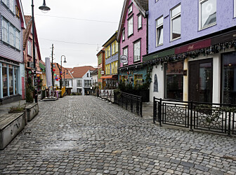 Politiet ba kvinne holde sine jødiske symboler skjul